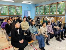 «На хомусе может играть каждый»: варганист Ильдар Гимадиев провёл мастер-класс для якутян