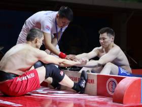 Девять якутских мас-рестлеров вышли в финал чемпионата России