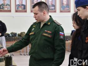 В Якутске представители девяти военных вузов провели профориентационные мероприятия для учащихся