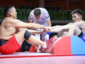 По итогам первого дня якутские мас-рестлеры завоевали 18 медалей чемпионата России