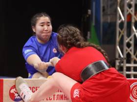 По итогам первого дня якутские мас-рестлеры завоевали 18 медалей чемпионата России