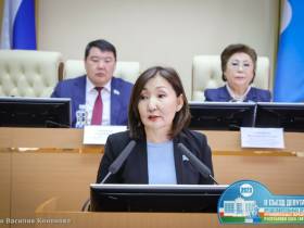 Вопросы патриотизма, культуры, семьи и образования обсудили в парламенте Якутии