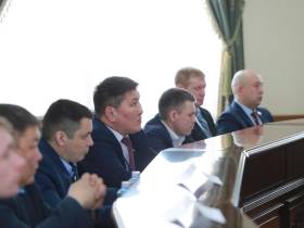 Депутаты представительных органов Якутии обсудили актуальные вопросы местного самоуправления