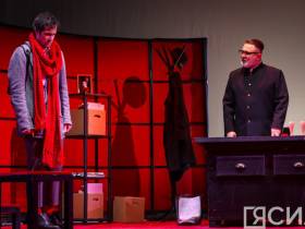 Русский драмтеатр открыл конкурсную программу фестиваля «САТА-2023» в Нюрбе