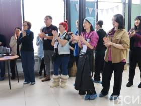 На фестивале «САТА-2023» в Нюрбе открылась выставка театральных эскизов и костюмов