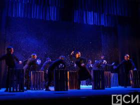 Трагедии и иммерсия. Итоги второго дня фестиваля «САТА-2023» в Нюрбе