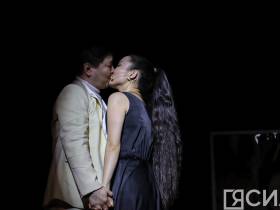 Трагедии и иммерсия. Итоги второго дня фестиваля «САТА-2023» в Нюрбе