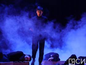 Трагедии и иммерсия. Итоги второго дня фестиваля «САТА-2023» в Нюрбе