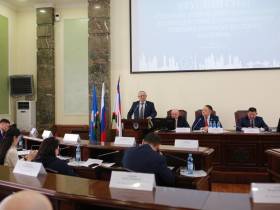 Усиление роли межмуниципального взаимодействия обсудили представительные органы Якутии