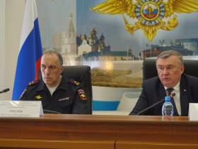 Главы поселений Усть-Майского района встретились с министром внутренних дел по Якутии