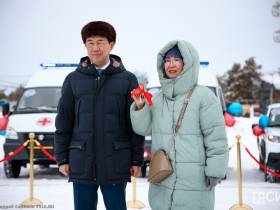 Больницы Якутии получили новые автомобили