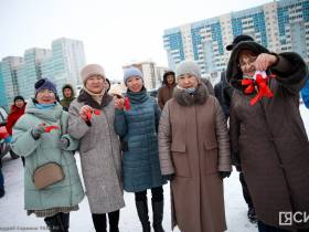 Больницы Якутии получили новые автомобили