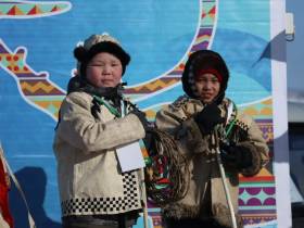 Семья Стручковых из Томпонского района стала лучшей кочевой семьёй Якутии