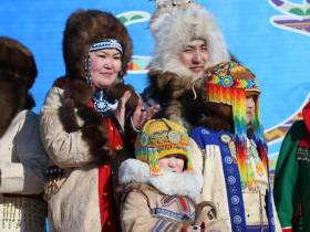 Семья Стручковых из Томпонского района стала лучшей кочевой семьёй Якутии