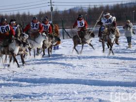 Фото и видео: праздник спорта оленеводов в Эвено-Бытантайском районе Якутии