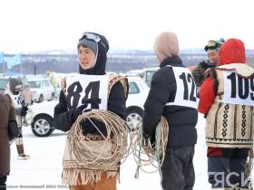 Фото и видео: праздник спорта оленеводов в Эвено-Бытантайском районе Якутии
