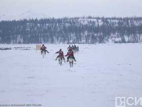 Фото и видео: праздник спорта оленеводов в Эвено-Бытантайском районе Якутии