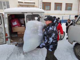 Народный фронт Якутии отправит два автомобиля УАЗ в зону СВО