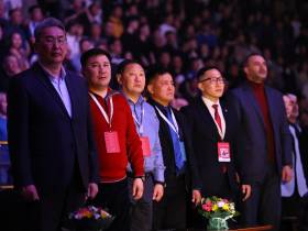 Торжественное открытие первенства России по вольной борьбе состоялось в Якутске