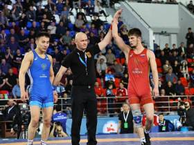 Якутские вольники оспорят бронзовые медали в заключительный день первенства России