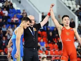 Два борца из Якутии вышли в полуфинал первенства России по вольной борьбе