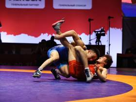 Якутский борец Владимир Бояновский завоевал бронзовую медаль первенства России