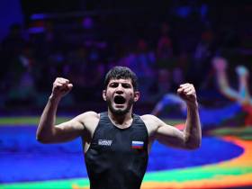 Борцы Юлиан Григорьев и Эдуард Попов уступили в схватках за третьи места первенства России