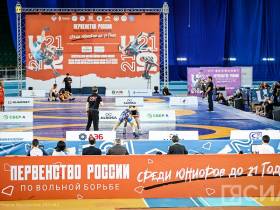 В Якутске определены медалисты по шести весовым категориям первенства России по вольной борьбе