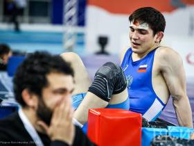 В Якутске определены медалисты по шести весовым категориям первенства России по вольной борьбе