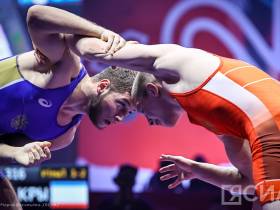 В Якутске определены медалисты по шести весовым категориям первенства России по вольной борьбе