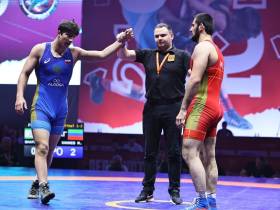 В Якутске определены медалисты по шести весовым категориям первенства России по вольной борьбе