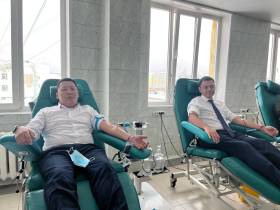 Более ста членов и сторонников «Единой России» в Якутии поддержали акцию по сдаче донорской крови