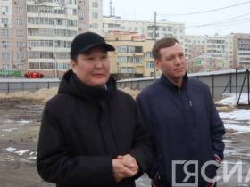 Рекордный объём снега вывезли с улиц Якутска