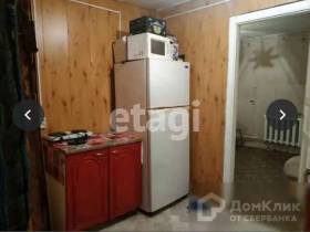 Волны на полу и ободранные обои: как выглядят самые бюджетные квартиры в Якутске