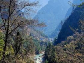 «Такая возможность бывает один раз в жизни». Первый альпинист из Якутии начал восхождение на Эверест