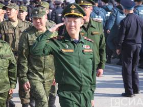 Фото и видео: в Якутске прошла репетиция парада Победы