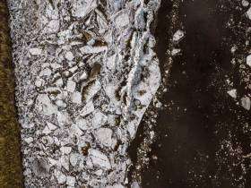 Фото: ледоход на реке Лене с Табагинского мыса