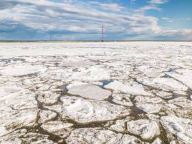 Фото: ледоход на реке Лене с Табагинского мыса