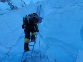 Якутянин Евгений Кривошапкин на Эвересте: «Я испытал то чувство, когда выше просто ничего нет»