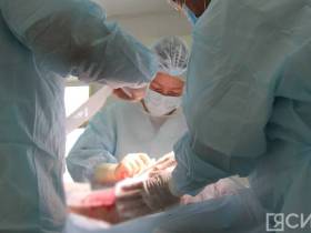 Фото и видео: врачи показали, как в ожоговом центре проводят пересадку кожи