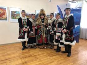 «Народная музыка — это наше сокровище»: этнопевица Надикан — о своем пути и планах на будущее