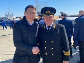 В Якутске встретили первый теплоход навигации 2023 года