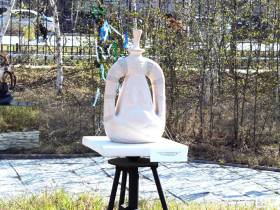 Выставка на открытом воздухе об образе женщины открылась в Якутске