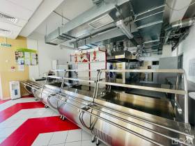 Последний звонок в школе №6 Якутска: успехи учеников и стандарты образования будущего