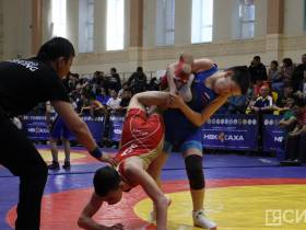 Почти 300 юных борцов заявились на турнир Афанасия Заболоцкого в Якутске