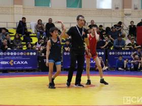 Почти 300 юных борцов заявились на турнир Афанасия Заболоцкого в Якутске