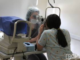 В Якутской офтальмологической больнице начали делать высокотехнологичную лазерную коррекцию зрения