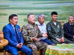 «Великая честь и большая ответственность»: Героя России Колесова чествовали в родном Намском районе