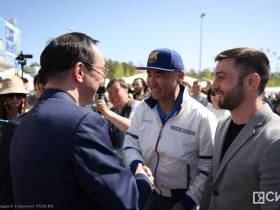 Айсен Николаев дал старт фестивалю «Сайын» ко Дню защиты детей в Якутске