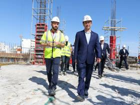 Наследие для потомков: глава Якутии проверил ход строительства Арктического центра эпоса и искусств